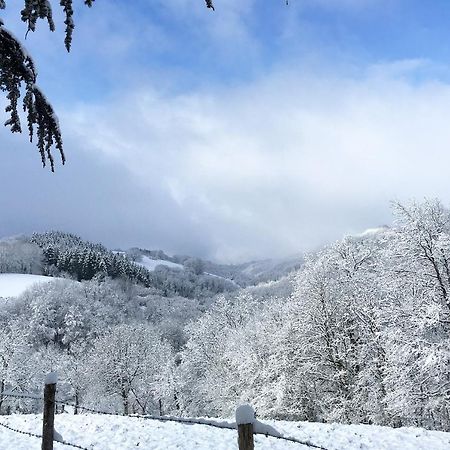 Le Clos Des Lucioles Bed & Breakfast Rueges Екстериор снимка